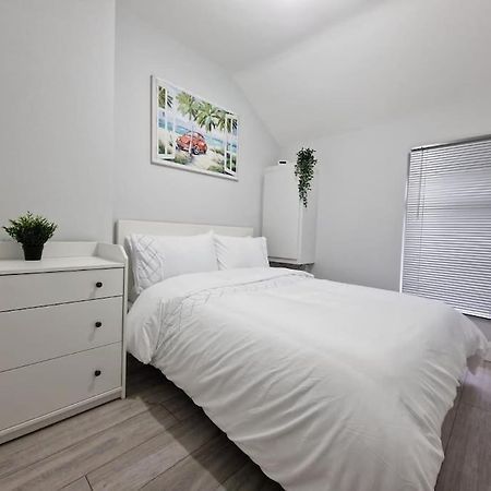Modern Belfast City Home Esterno foto