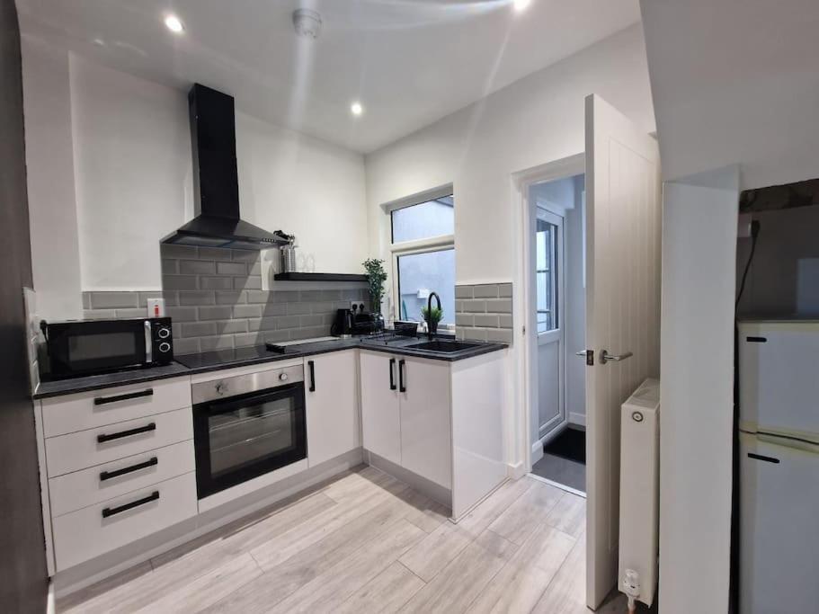 Modern Belfast City Home Esterno foto